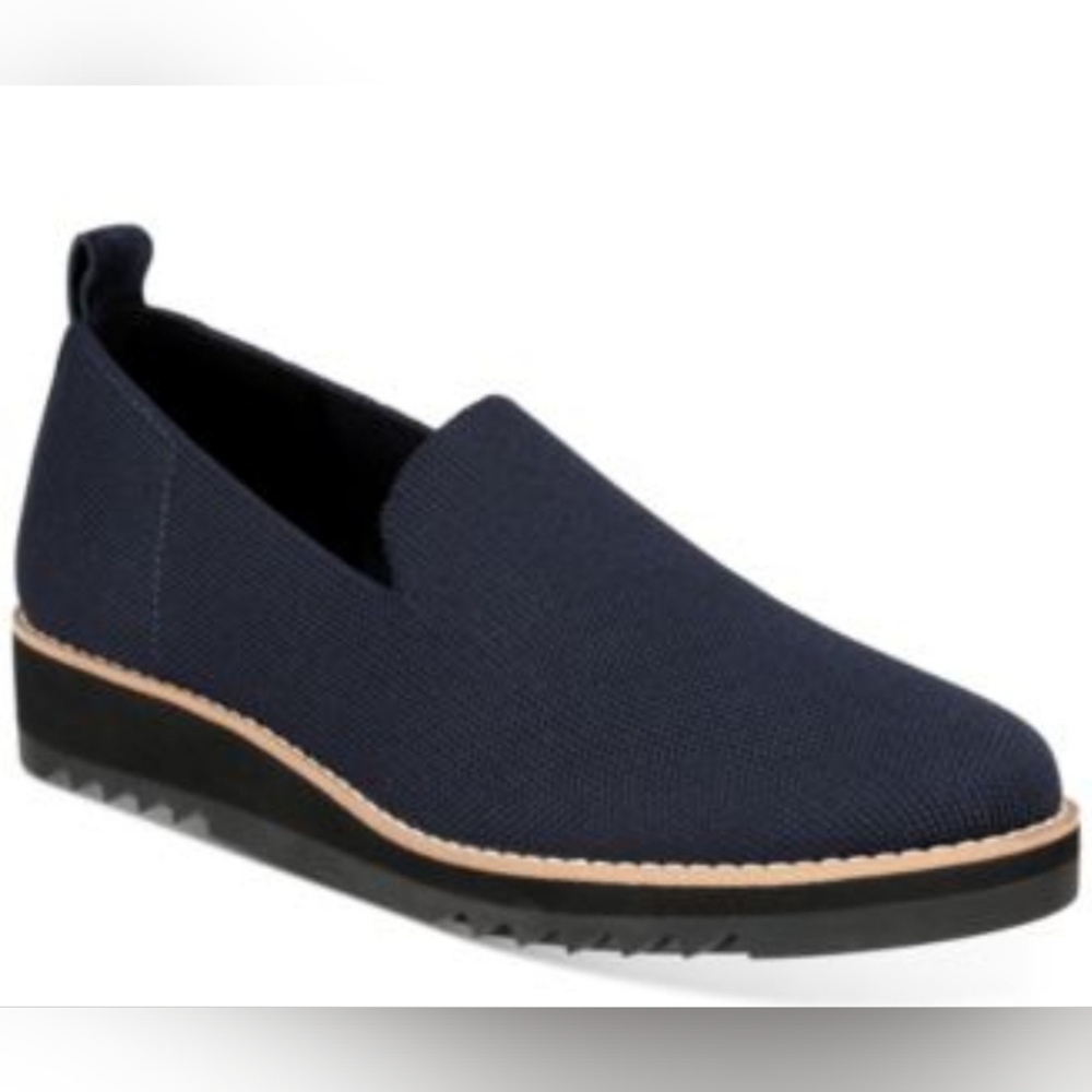 Slip-on Waterproof Suede loafers from Eileen Fisher Size 9.5 Preloved